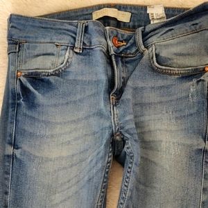 Zara jeans